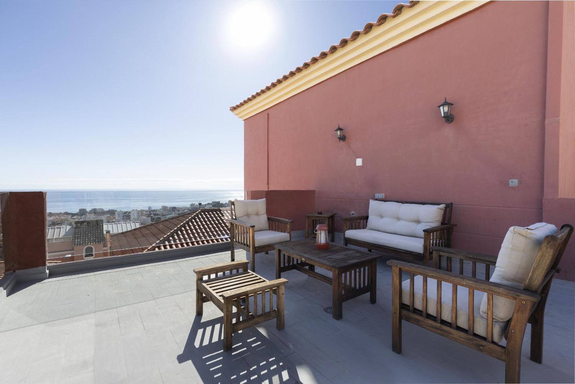 Peaceful Studio With Amazing Sea Views And Free Parking Benalmadena Exterior photo